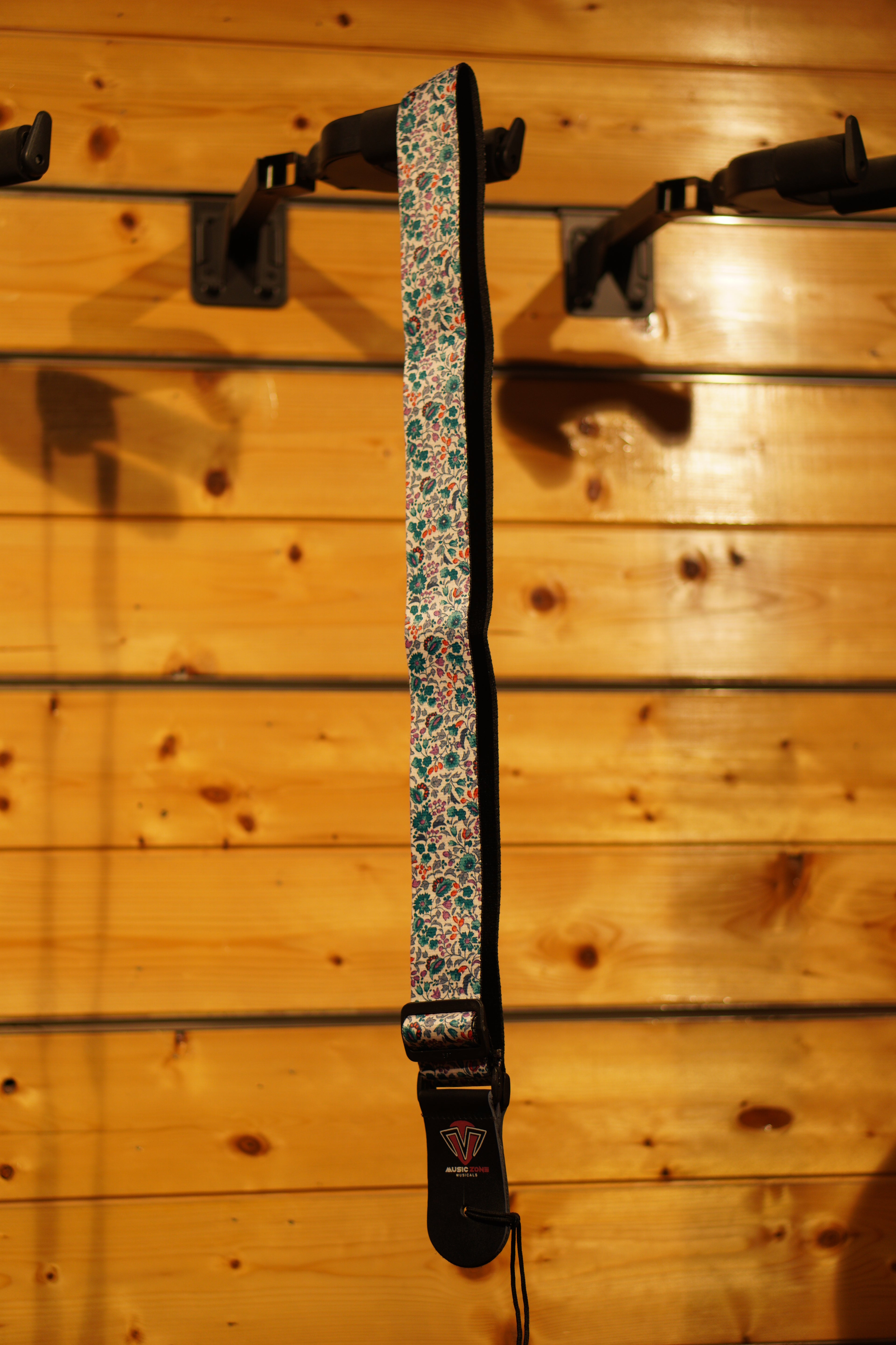 Classic Floral Print Adjustable Guitar Strap