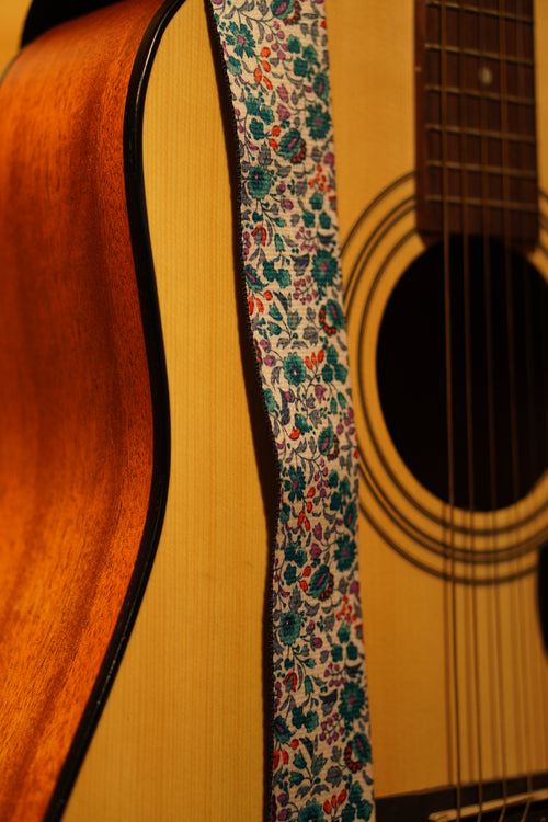 Classic Floral Print Adjustable Guitar Strap